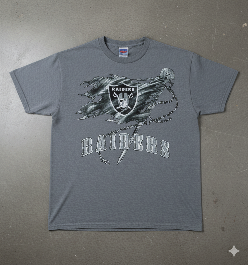 Raiders Skull and Crossbones T-shirt
